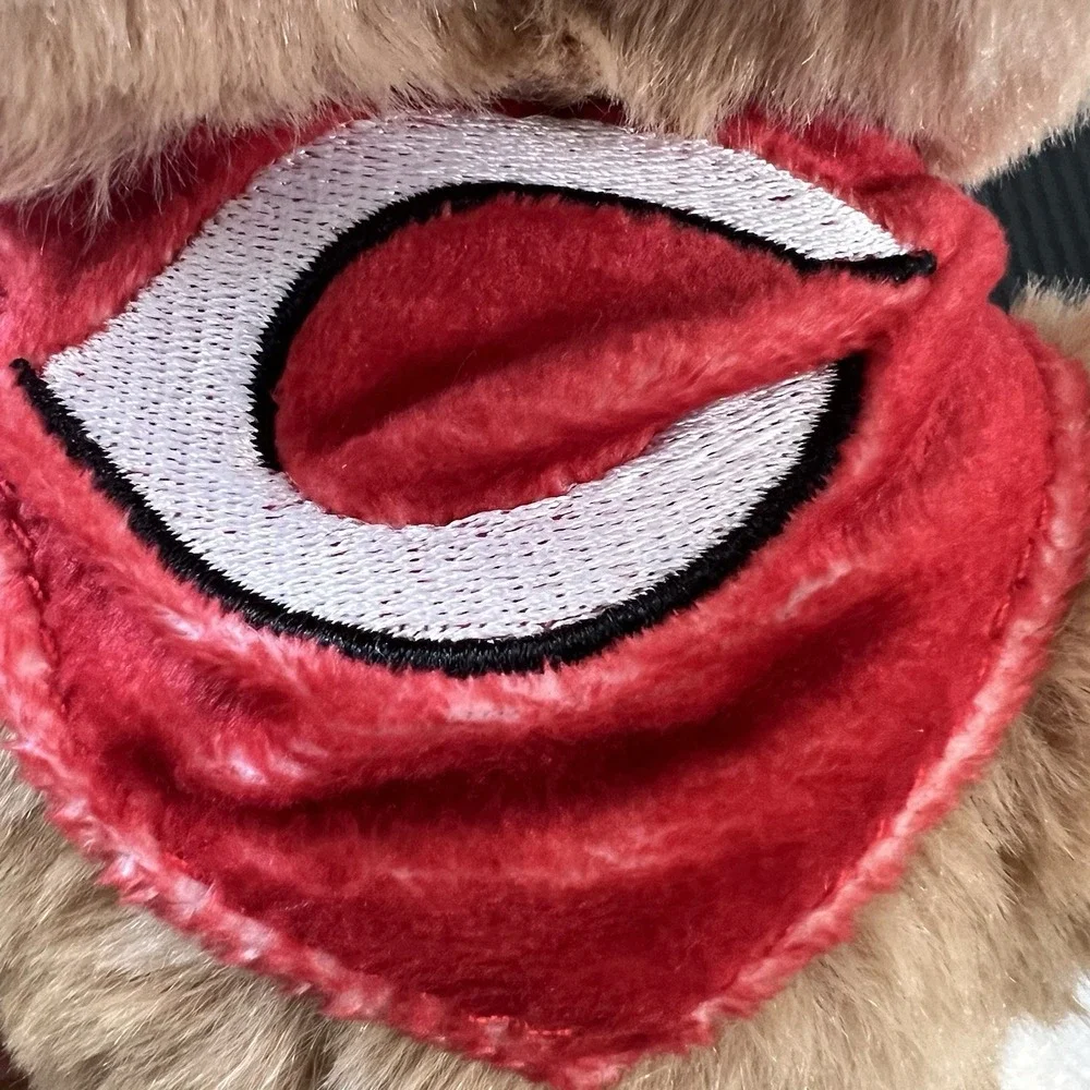 MLB Cincinnati Reds 10'' Floppy Ear Dog‎ Plush NWT By Foco Licensed by MLB